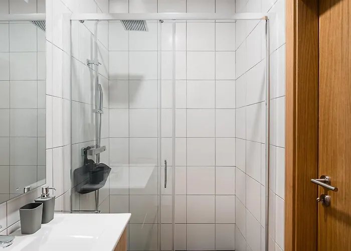 Guestready - The Mythic * ポルト