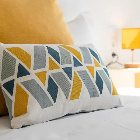 Guestready - The Mythic *