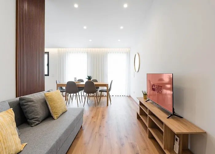 Guestready - The Mythic Apartmán Porto