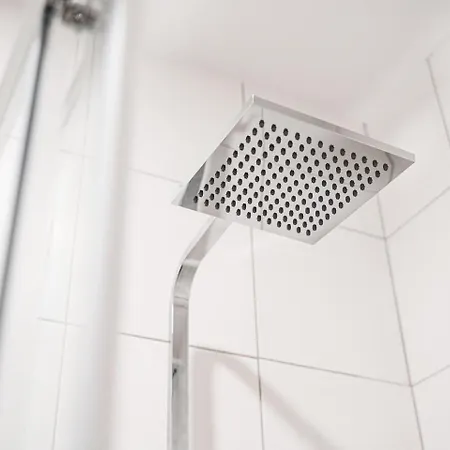 Guestready - The Mythic *